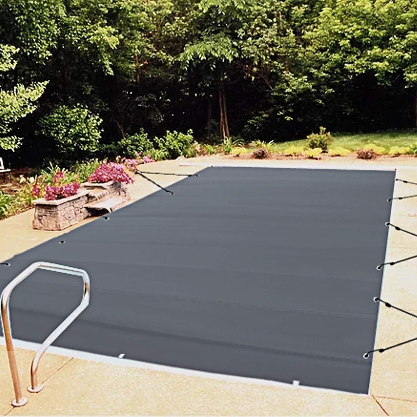 VEVOR Pool Safety Cover, Fits 16x32ft Rectangular Inground Winter Swimming Pools, with 4x8ft Center End Step, Triple Stitched, High Strength Mesh PP, Great Rain Permeability, Installation Hardware